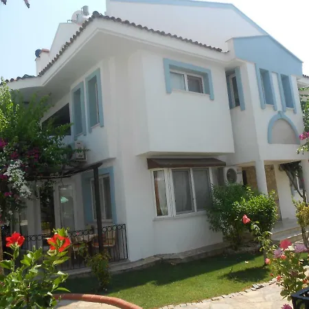 Lisa Park Villas