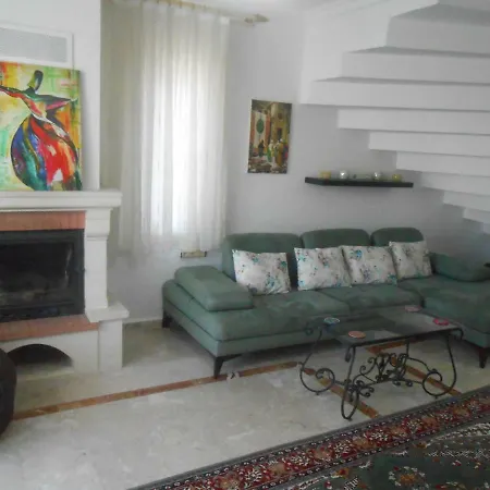 Lisa Park Villas Villa